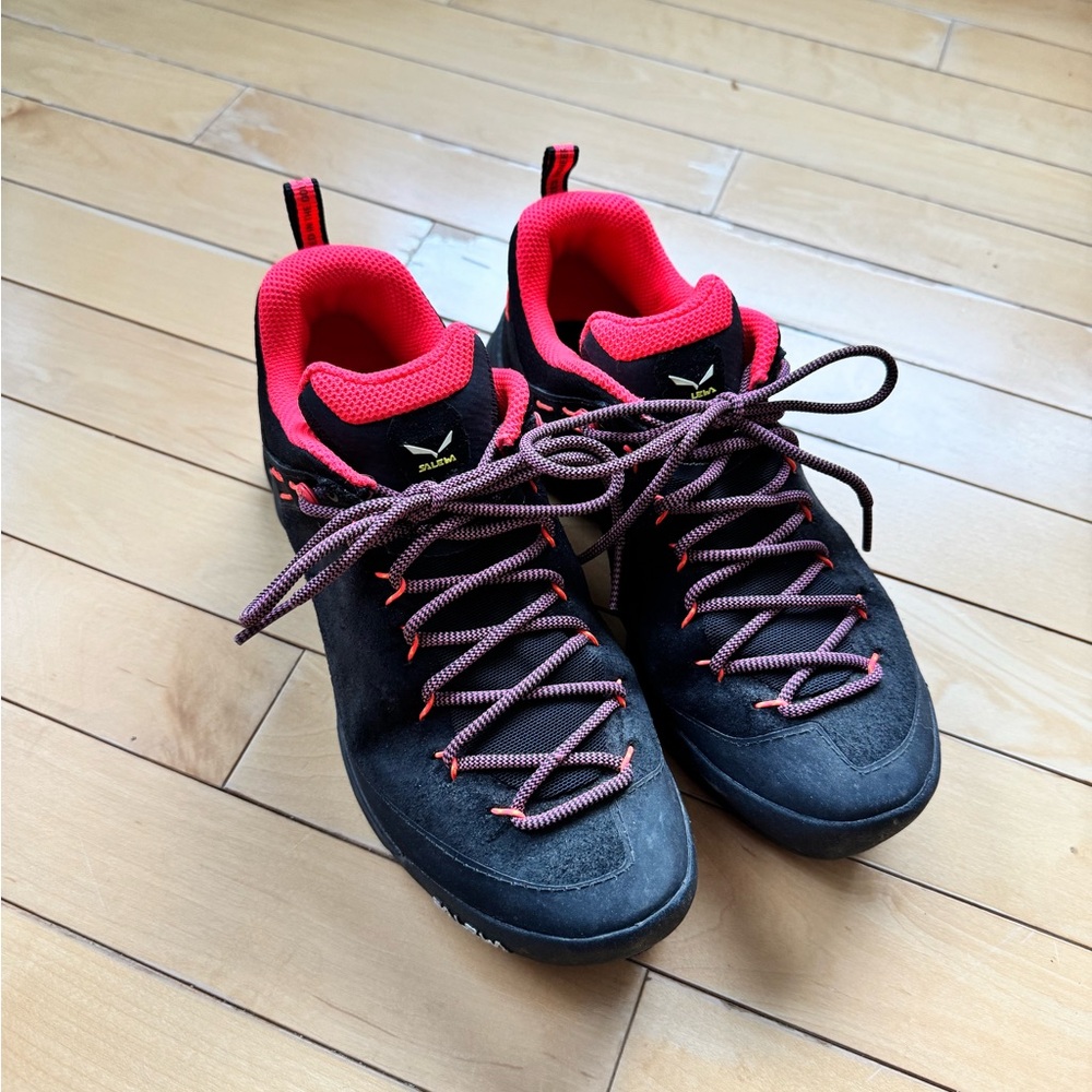 Salewa ortholite hiking shoes